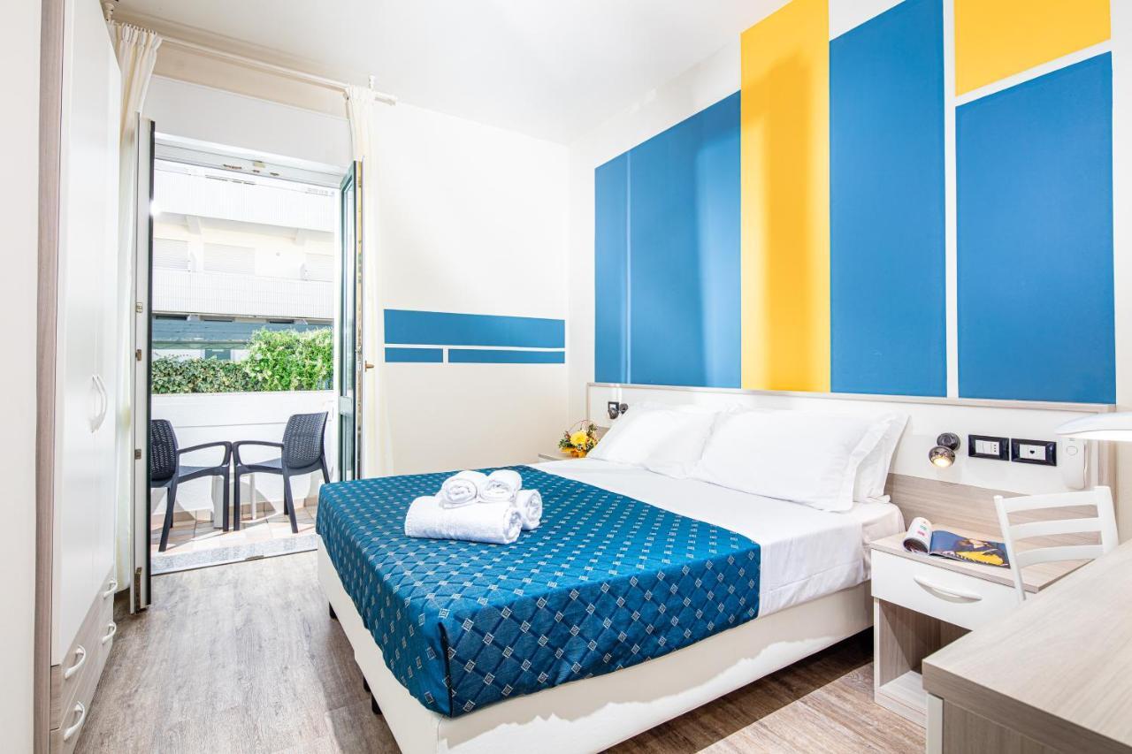 Hotel Orchidea Lignano Sabbiadoro Exterior foto